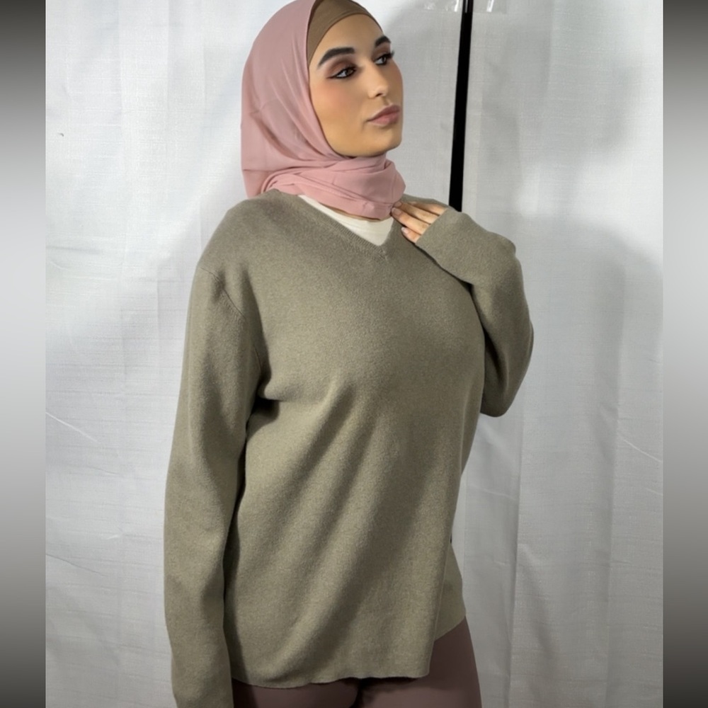 Banana Republic Green Sweater Size XL